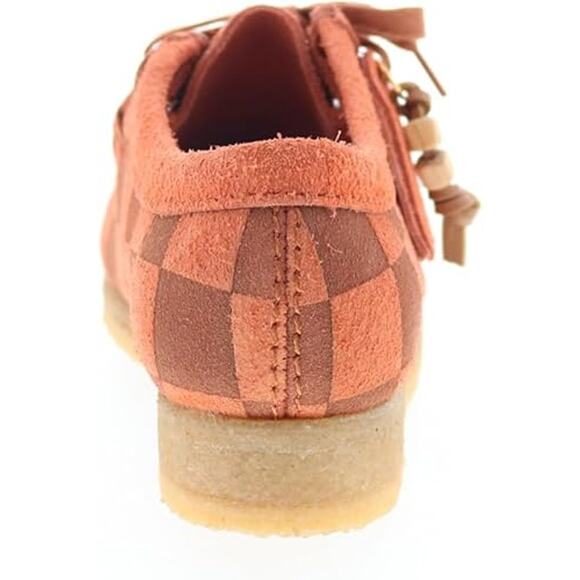 NWT Women’s Clarks Originals Wallabee Shoes Orange Interest Size 9 - Picture 7 of 7